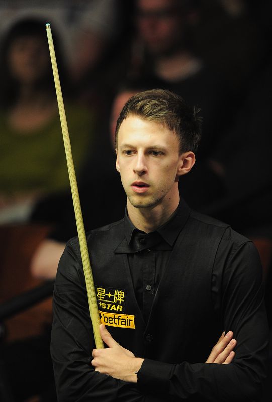 表现出浓厚 表现出浓厚