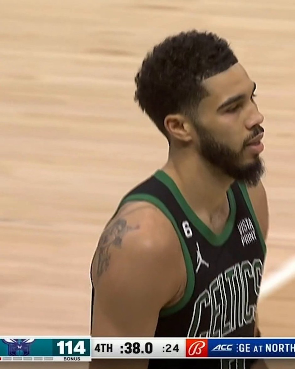 克对他的期 克对他的期